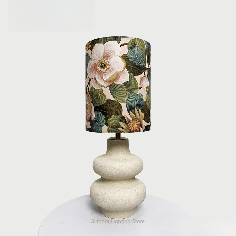Lampada da tavolo in tessuto L - Century Textile & Sewing Supply Saskatoon Sk recensione e prezzo