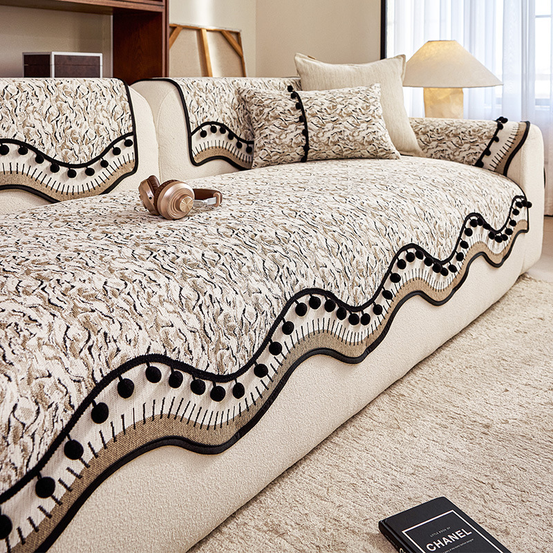 Nuovo Copridivano Stile Mid-Ce - Century Textile & Sewing Supply Saskatoon Sk recensione e prezzo