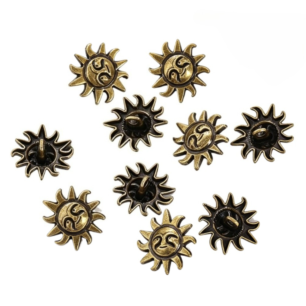 10 bottoni in metallo a forma  - Button Hole Cutter recensione e prezzo
